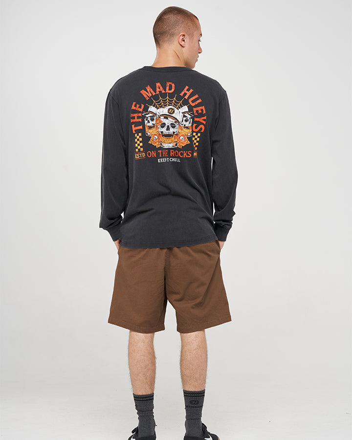 On The Rocks Skull Sailor Fish - Streetwear Brand Vintage 评论和价格