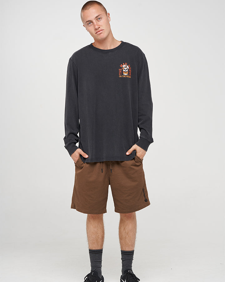 On The Rocks Skull Sailor Fish - Streetwear Brand Vintage 评论和价格