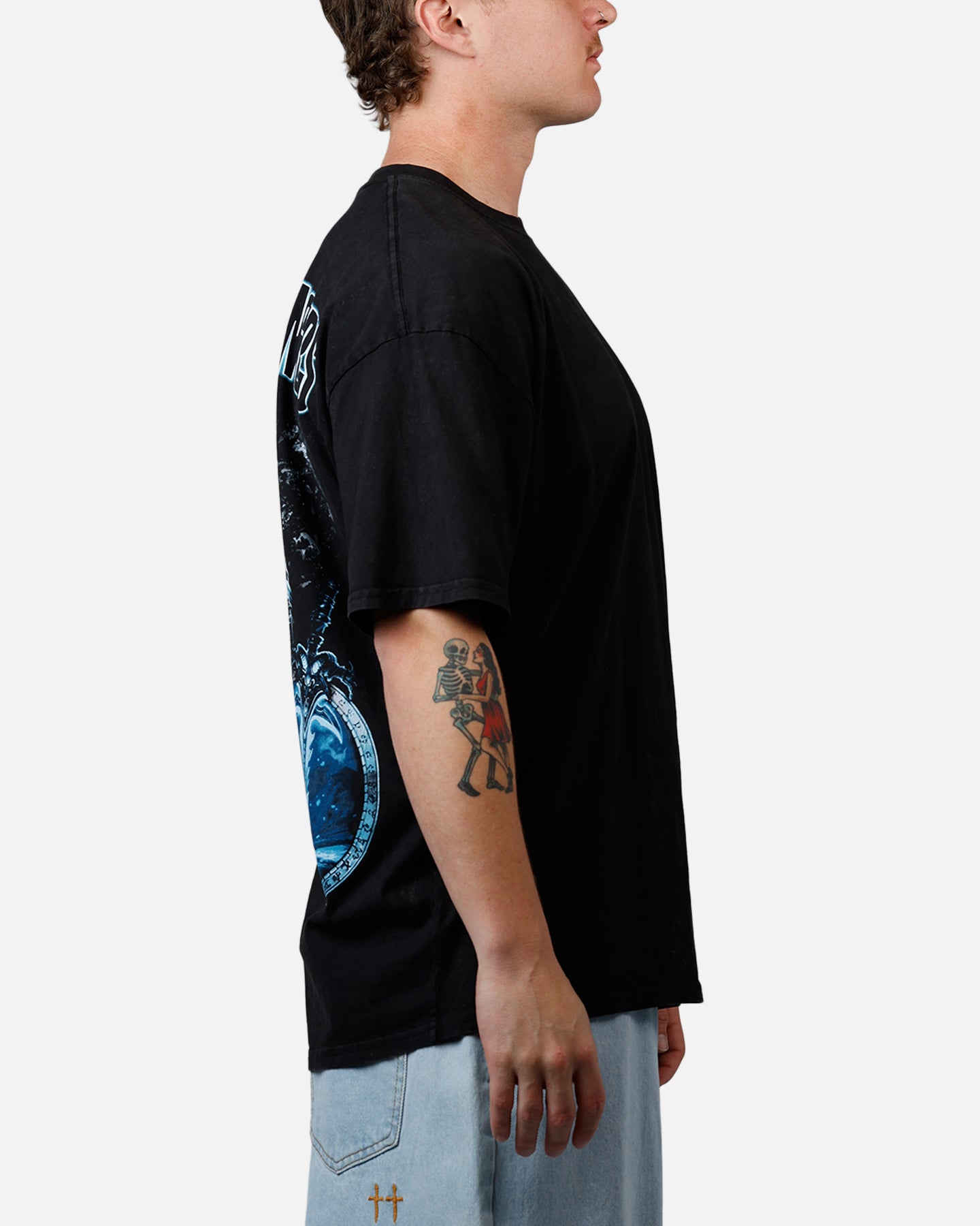 World of Warcraft: Frostmourne - Streetwear Brand Tees 评论和价格